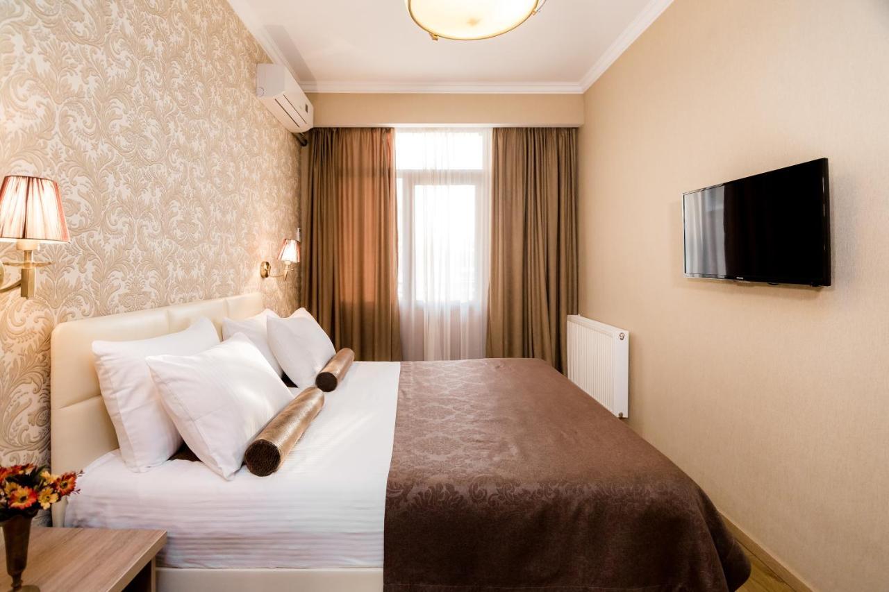 Dat Exx Apartments Tbilisi Esterno foto